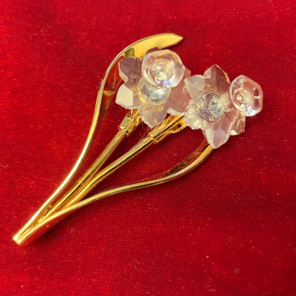 Swarovski Crystal and gold Daffodil Brooch